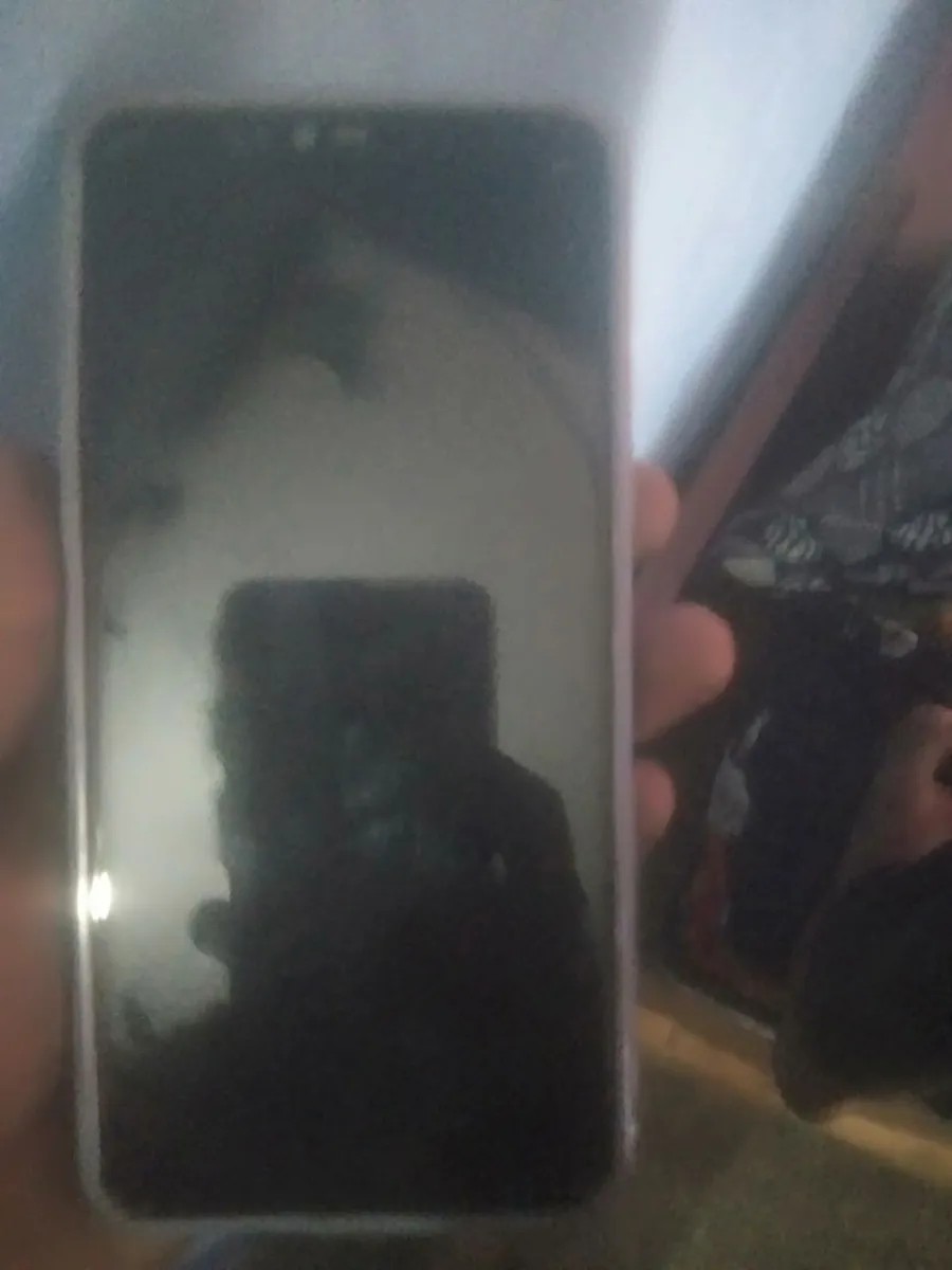 Oppo F7