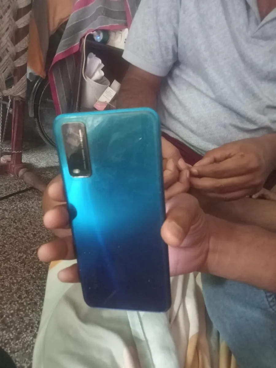 vivo Y20i