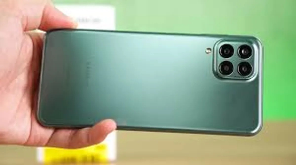 Samsung Galaxy M33