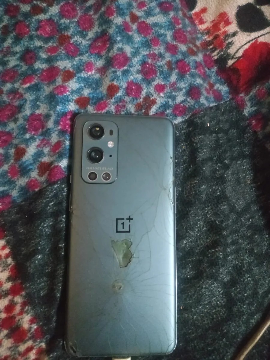 OnePlus 9 Pro