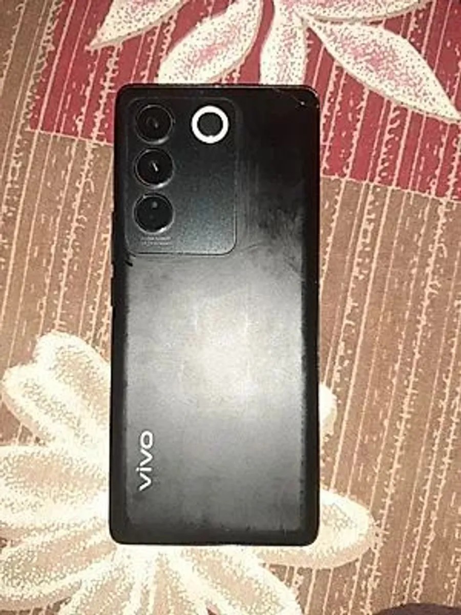 vivo V27 Pro