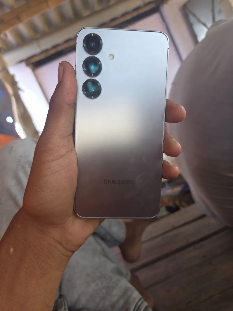 Samsung Galaxy S25
