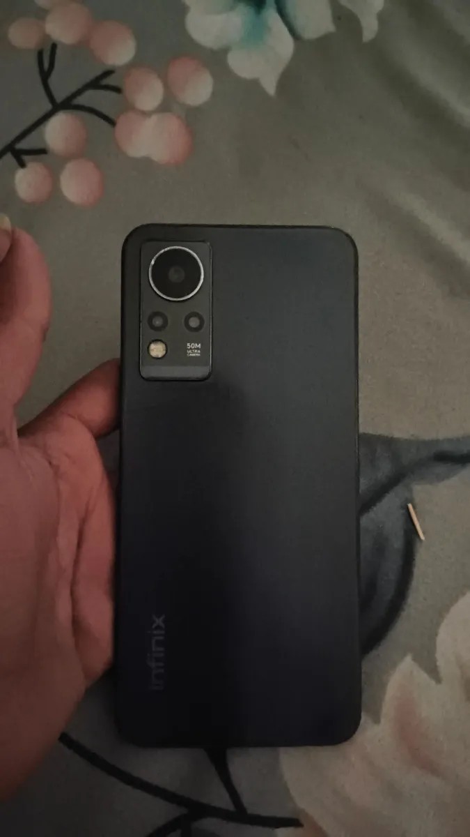 Infinix Note 11