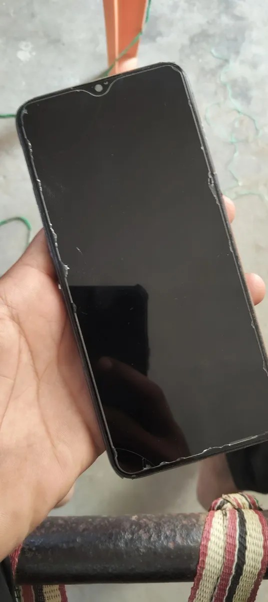 Realme 5i