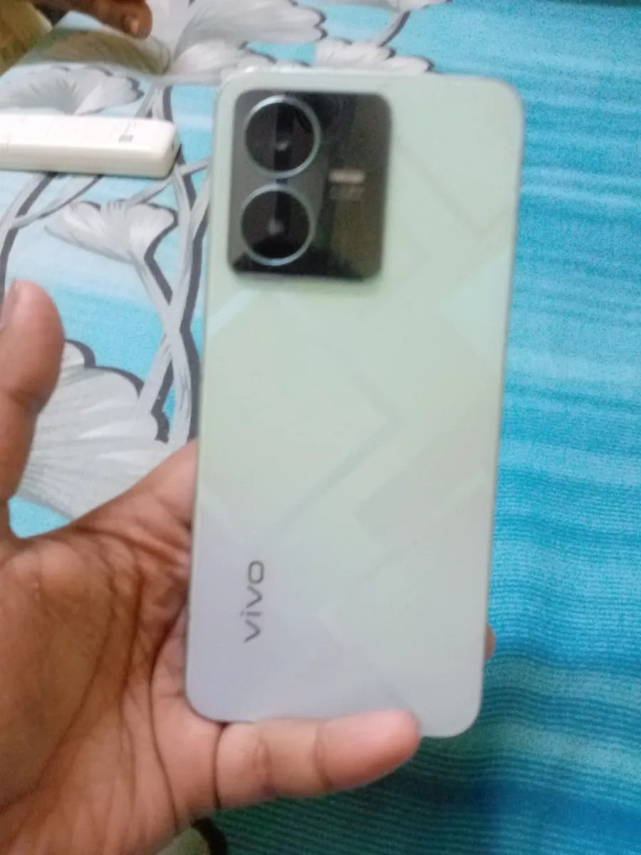 vivo Y22