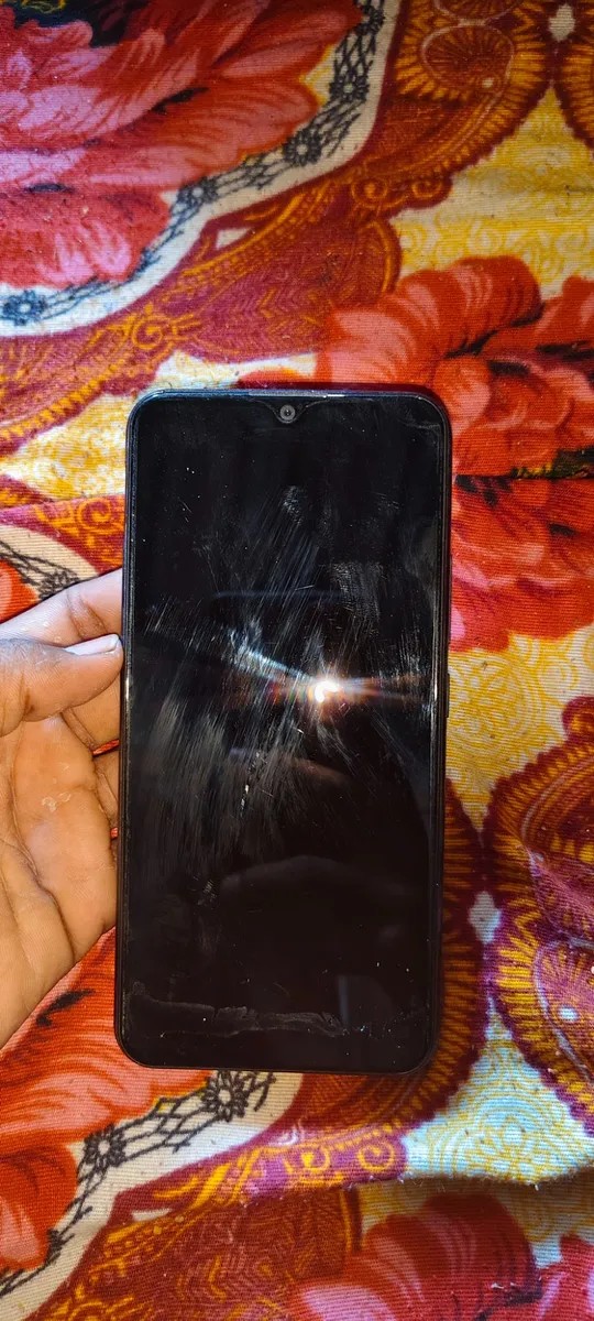 vivo U10