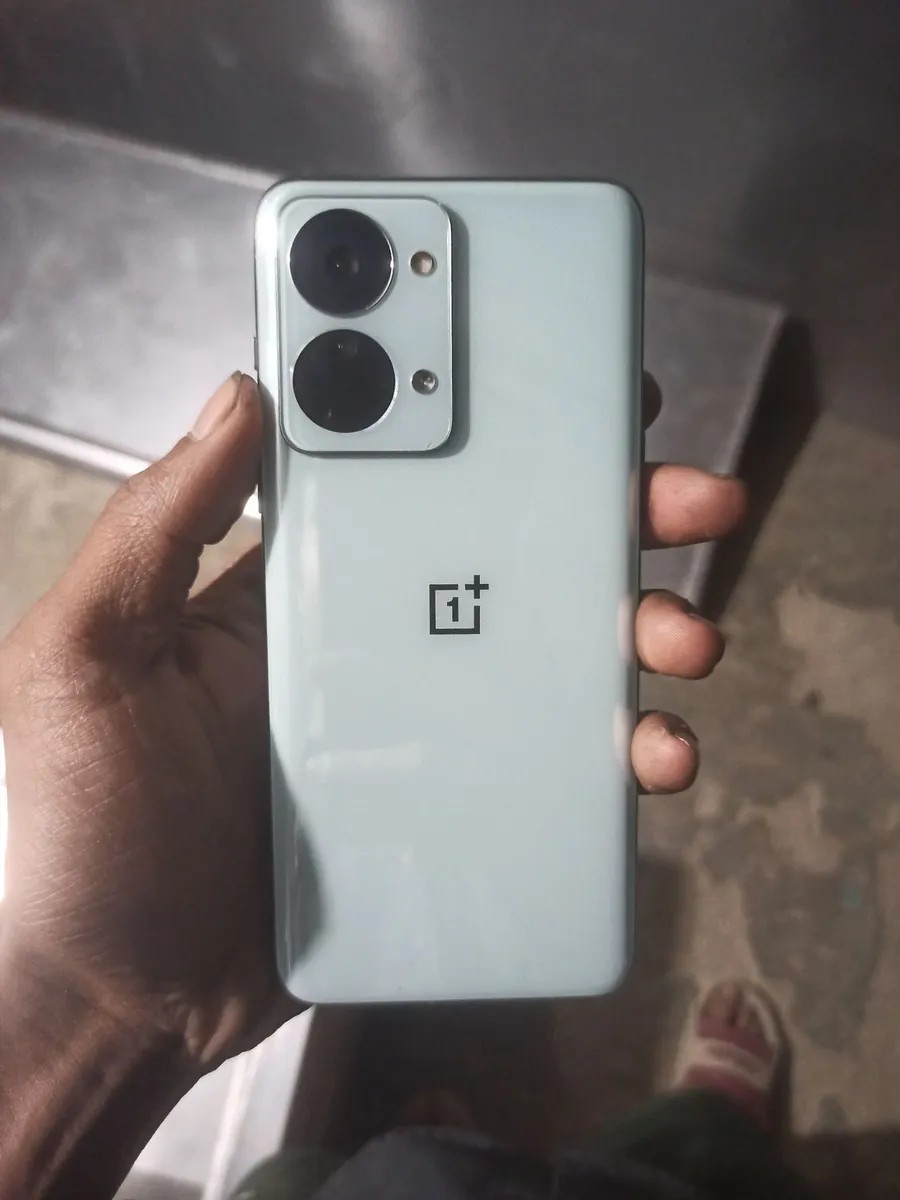 OnePlus Nord 2T