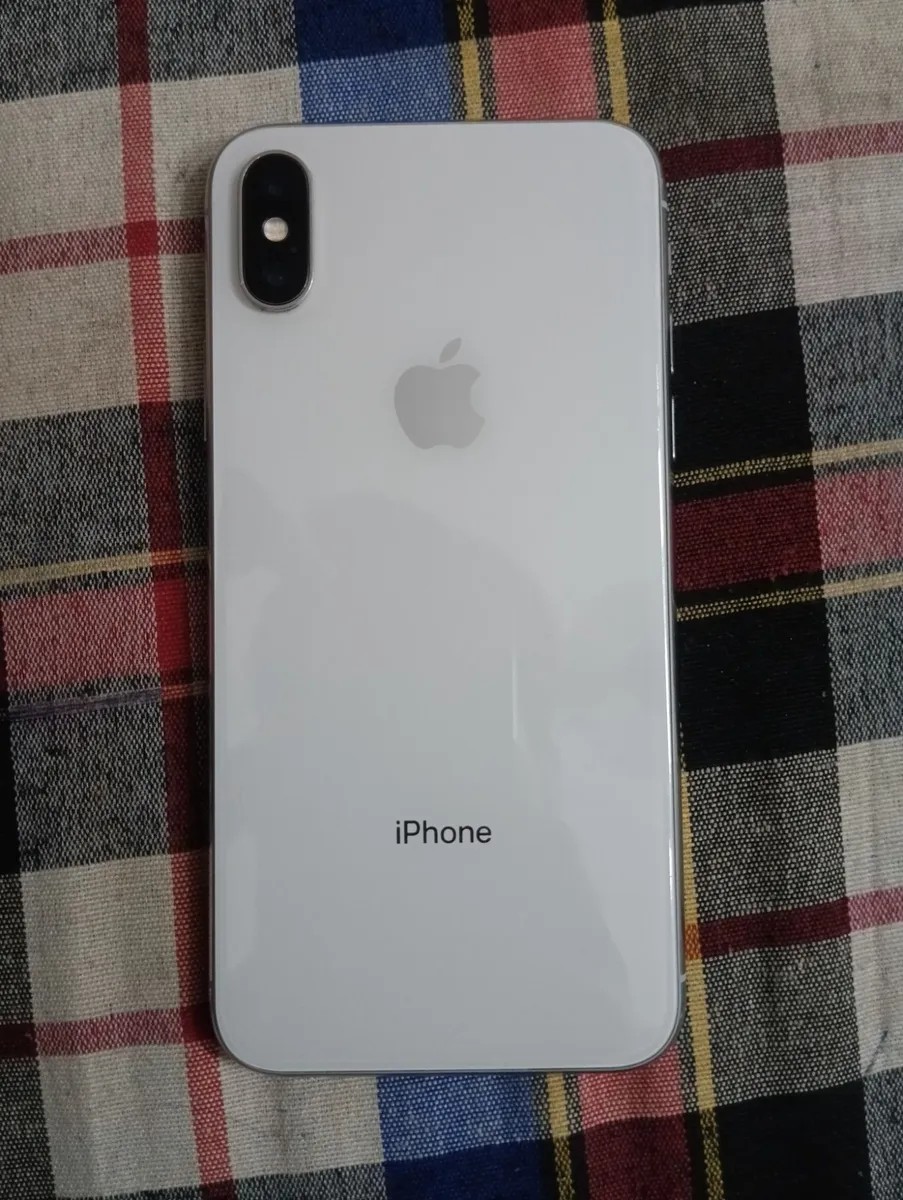 Apple iPhone XS