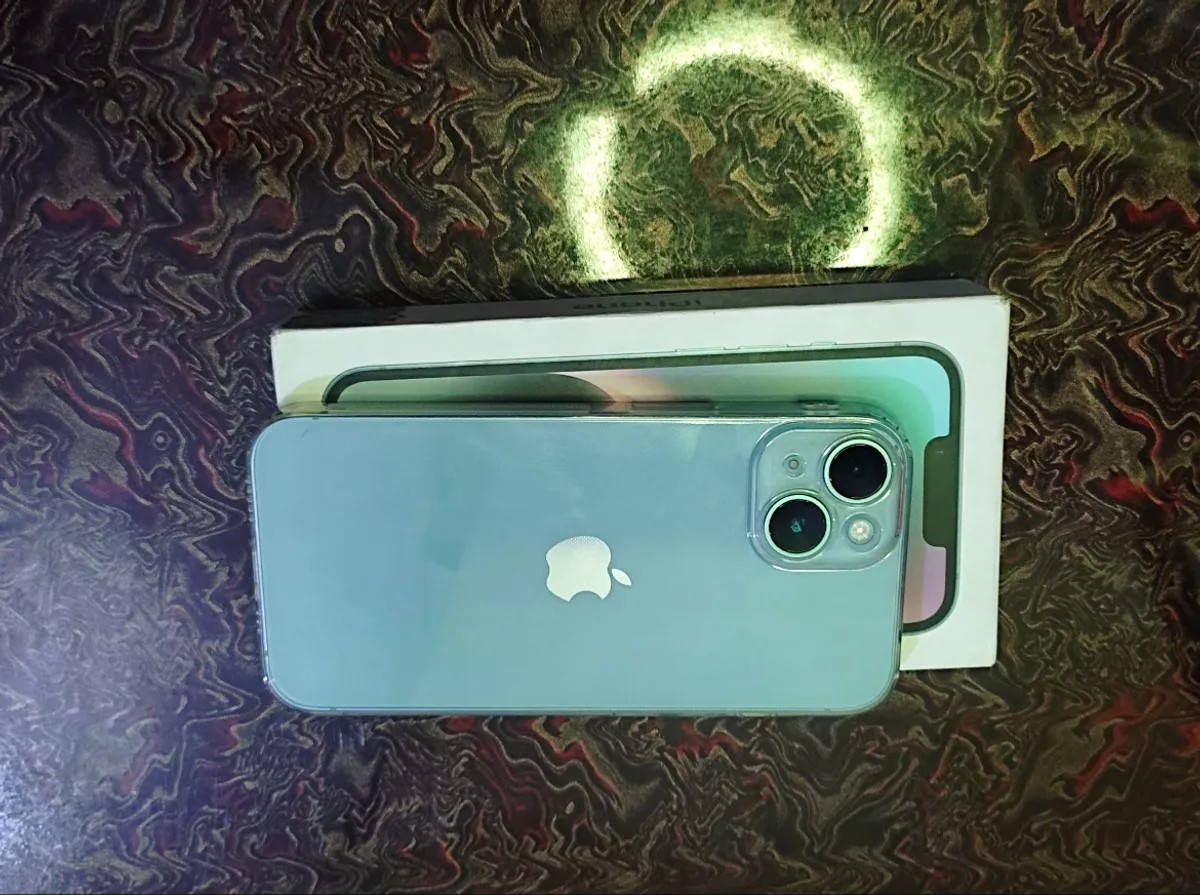 Apple iPhone 14
