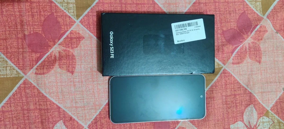 Samsung Galaxy S23 FE