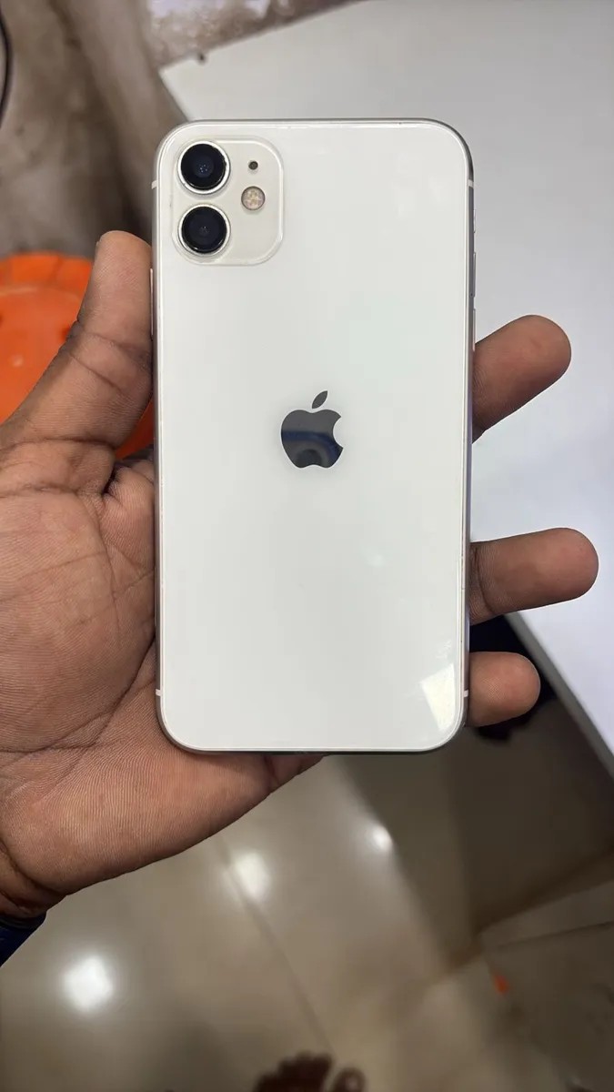 Apple iPhone 11