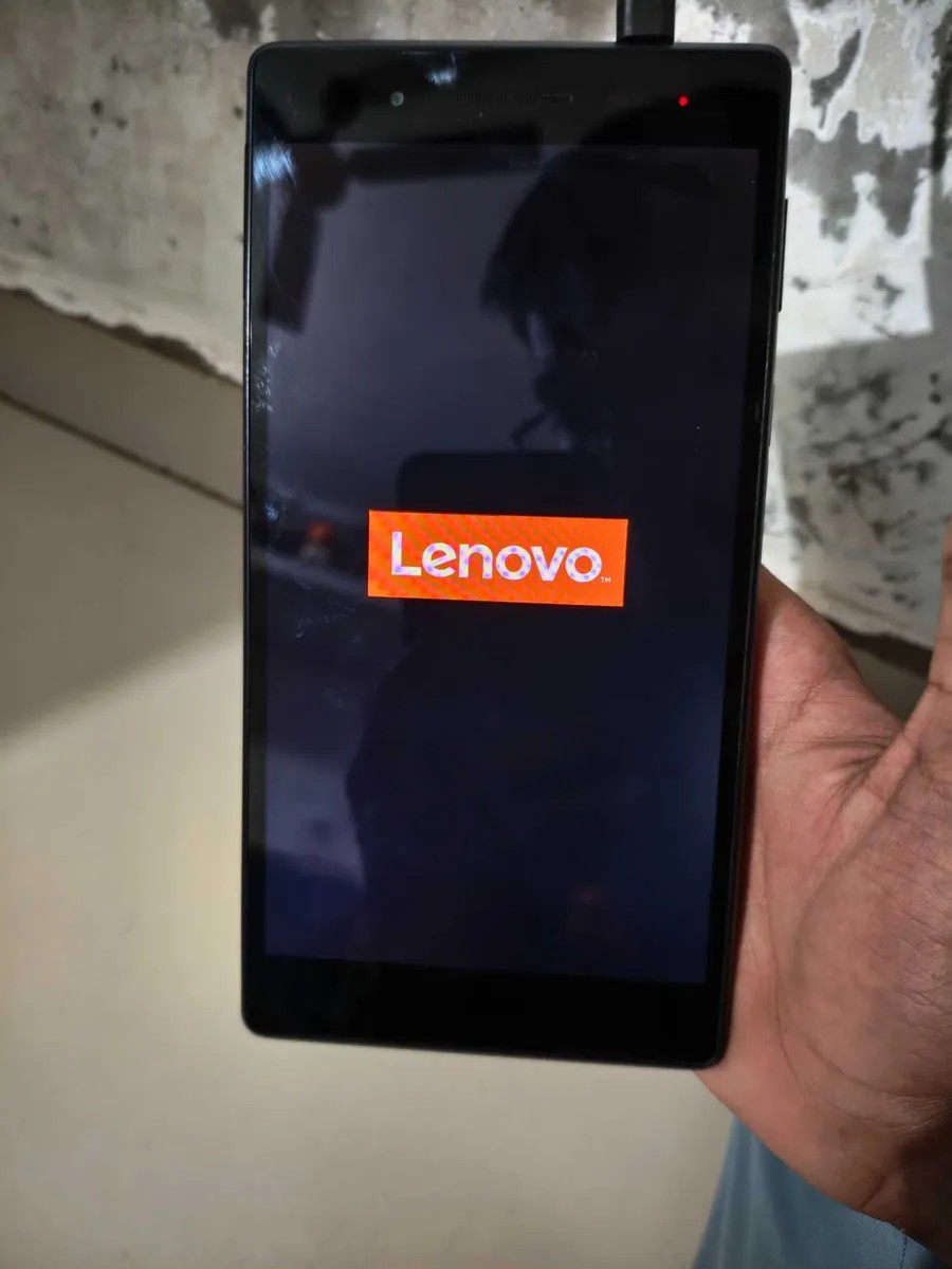 Lenovo Tab 7 Essential