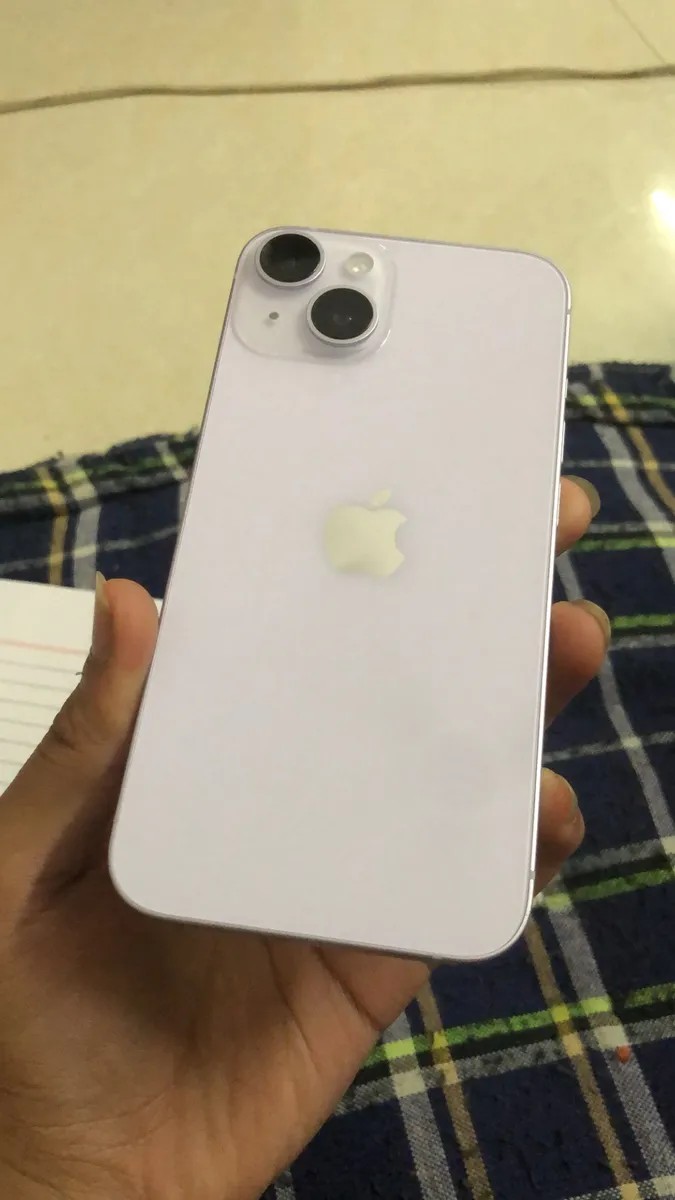Apple iPhone 14