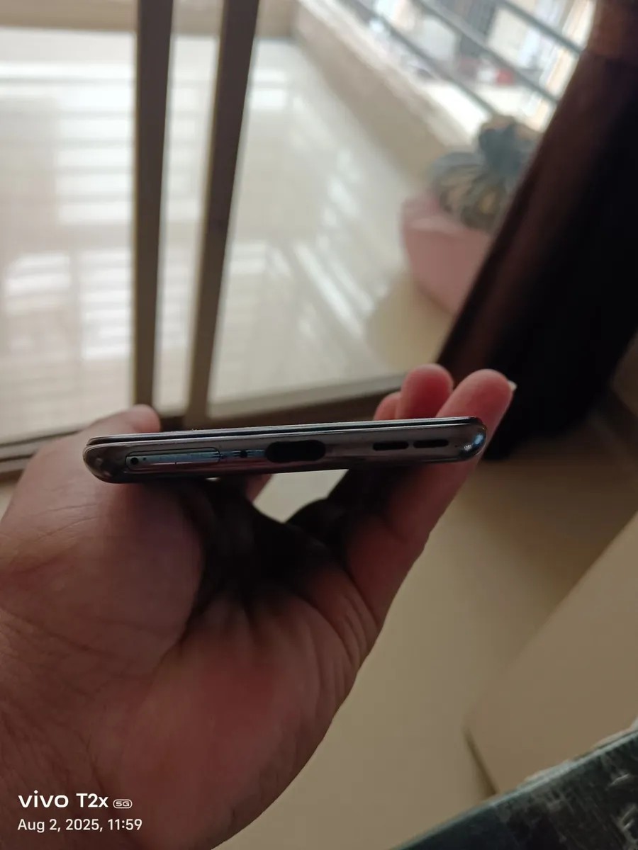 OnePlus Nord 2T