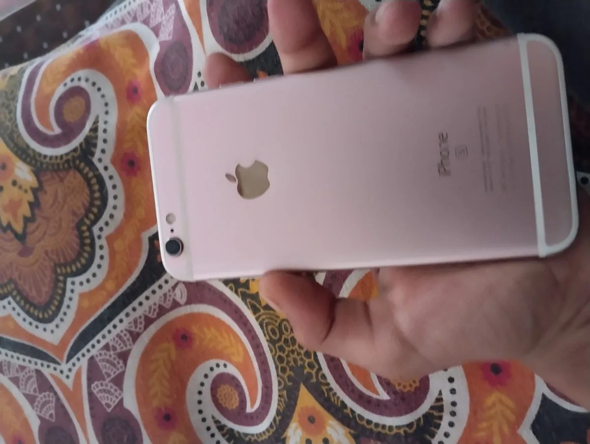 Apple iPhone 6s Plus