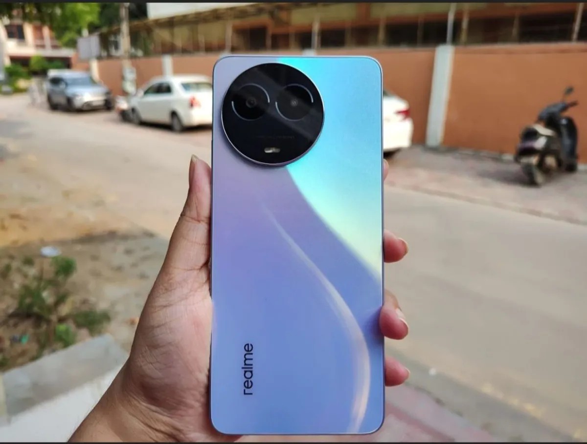 Realme 11