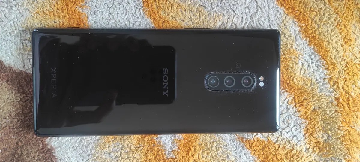 Sony Xperia 1