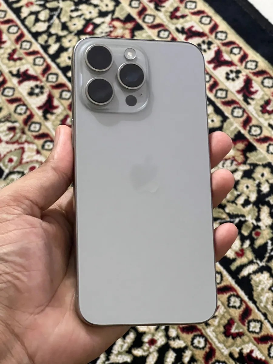 Apple iPhone 15 Pro Max