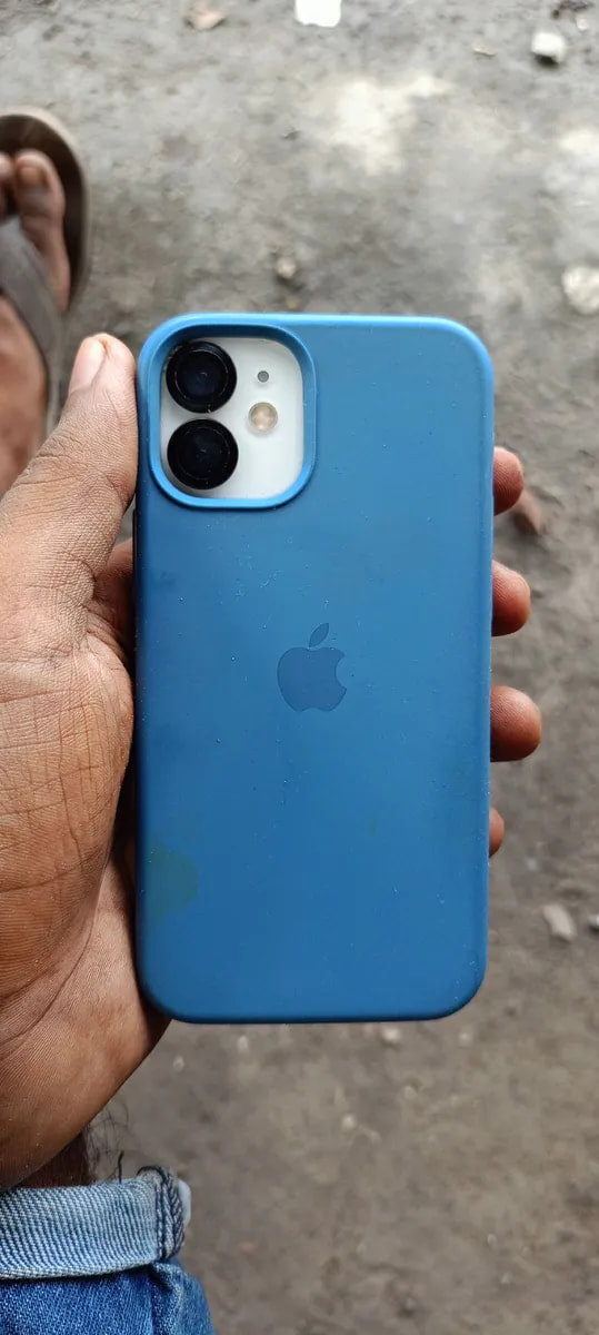Apple iPhone 12 mini