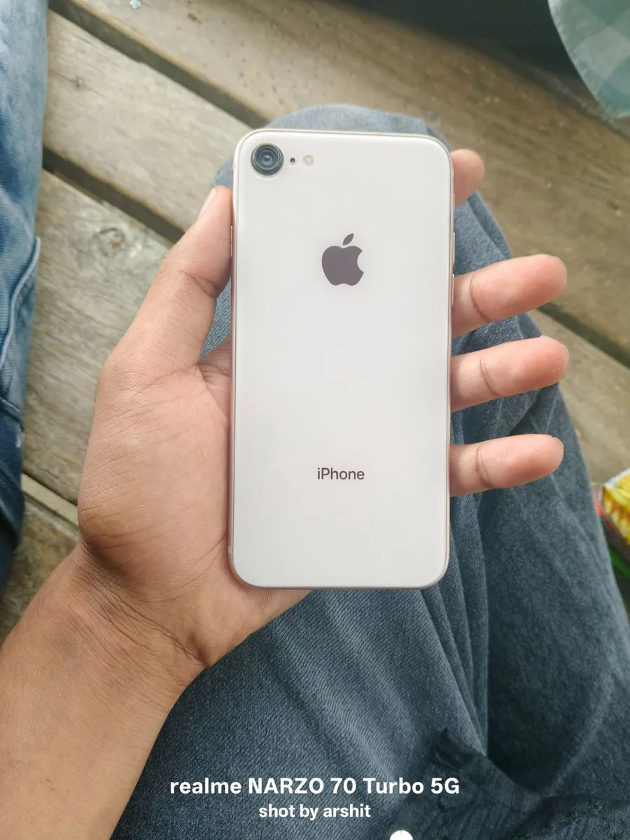 Apple iPhone 8