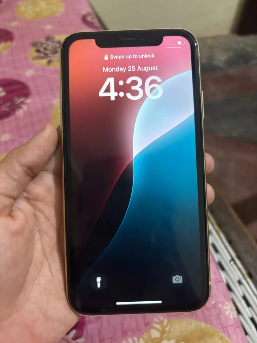 Apple iPhone XR