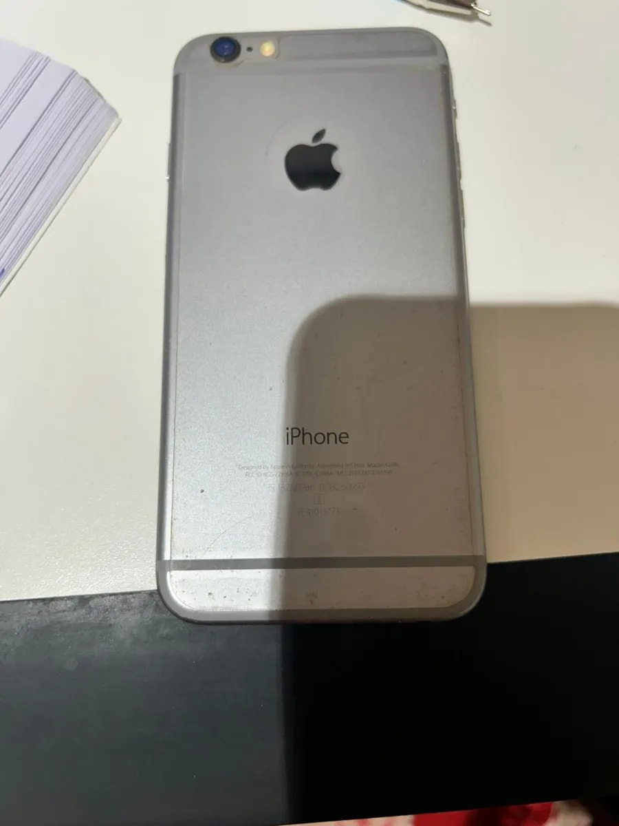 Apple iPhone 6