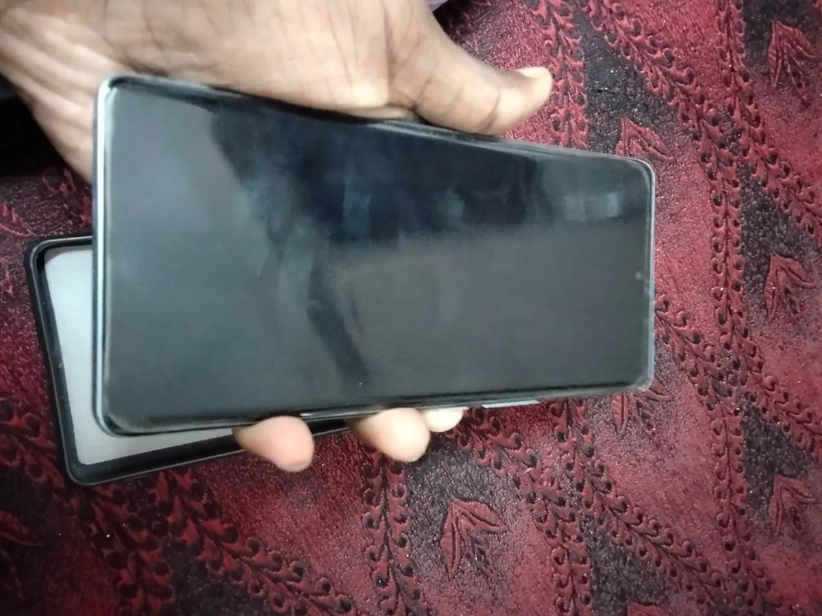 vivo V40
