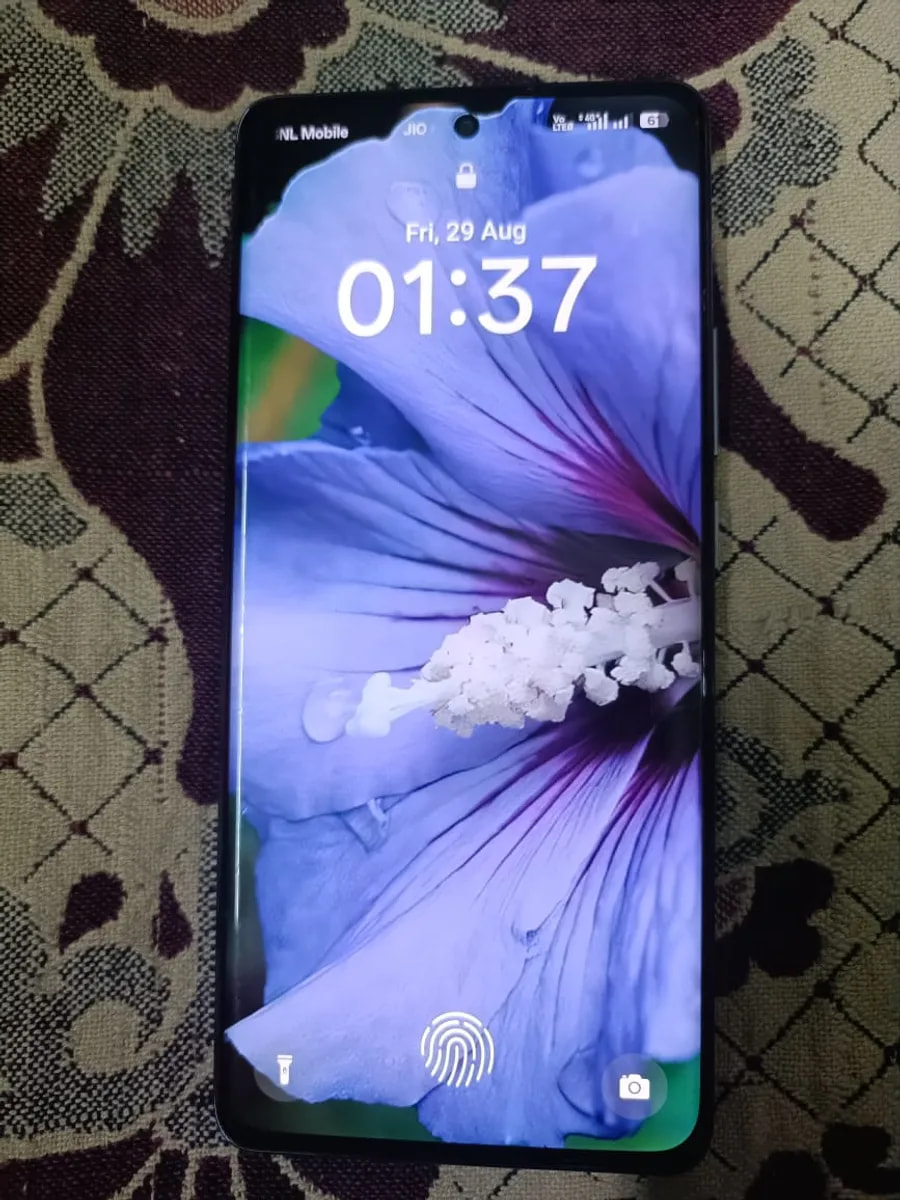 Oppo F27 Pro+