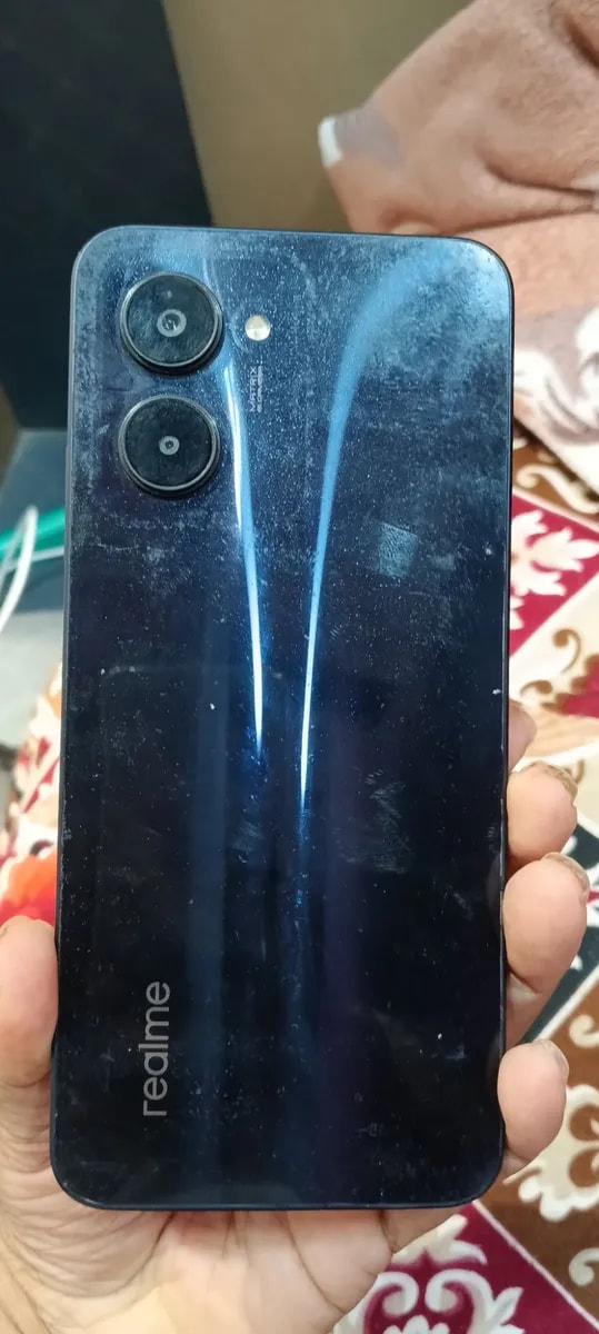 Realme C33