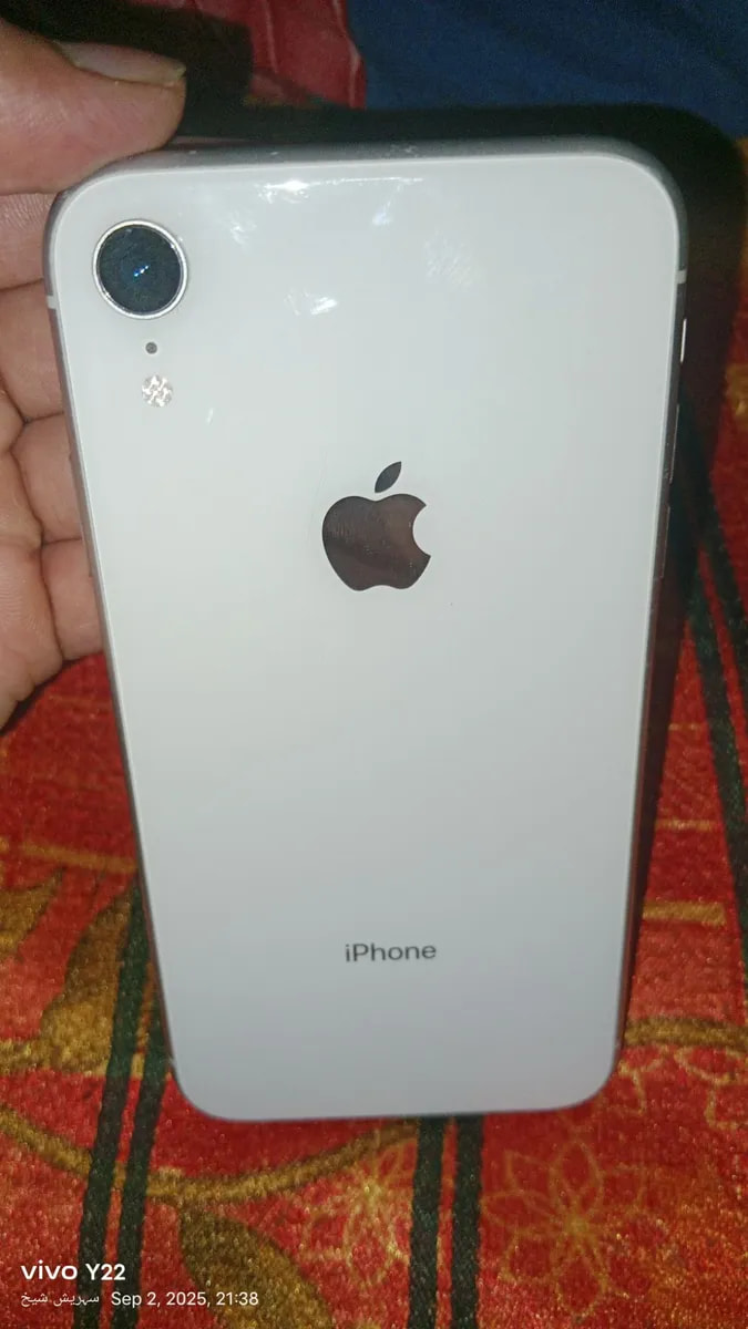 Apple iPhone XR