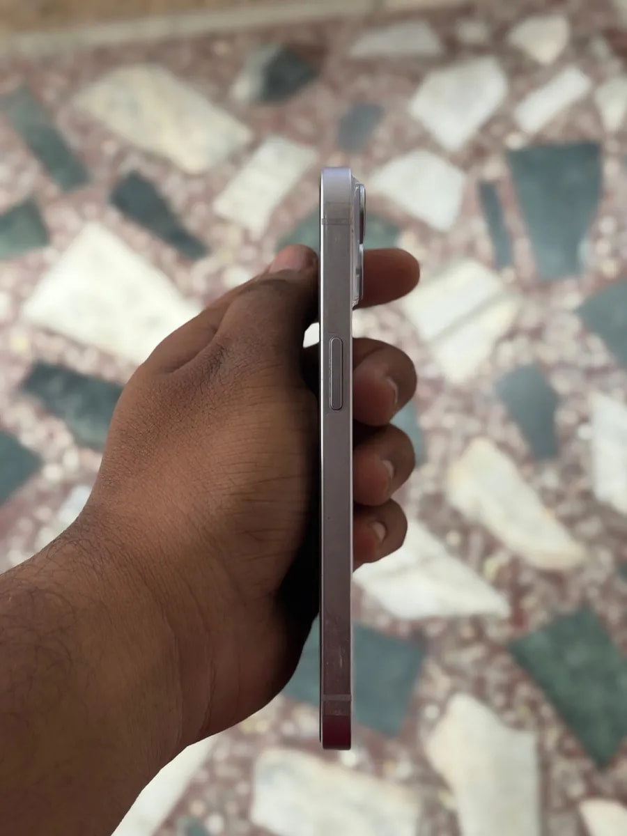 Apple iPhone 14