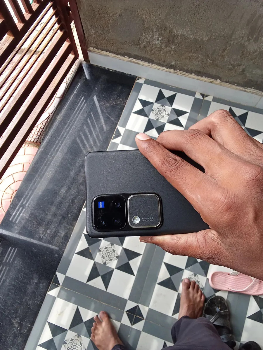 vivo V30 Pro