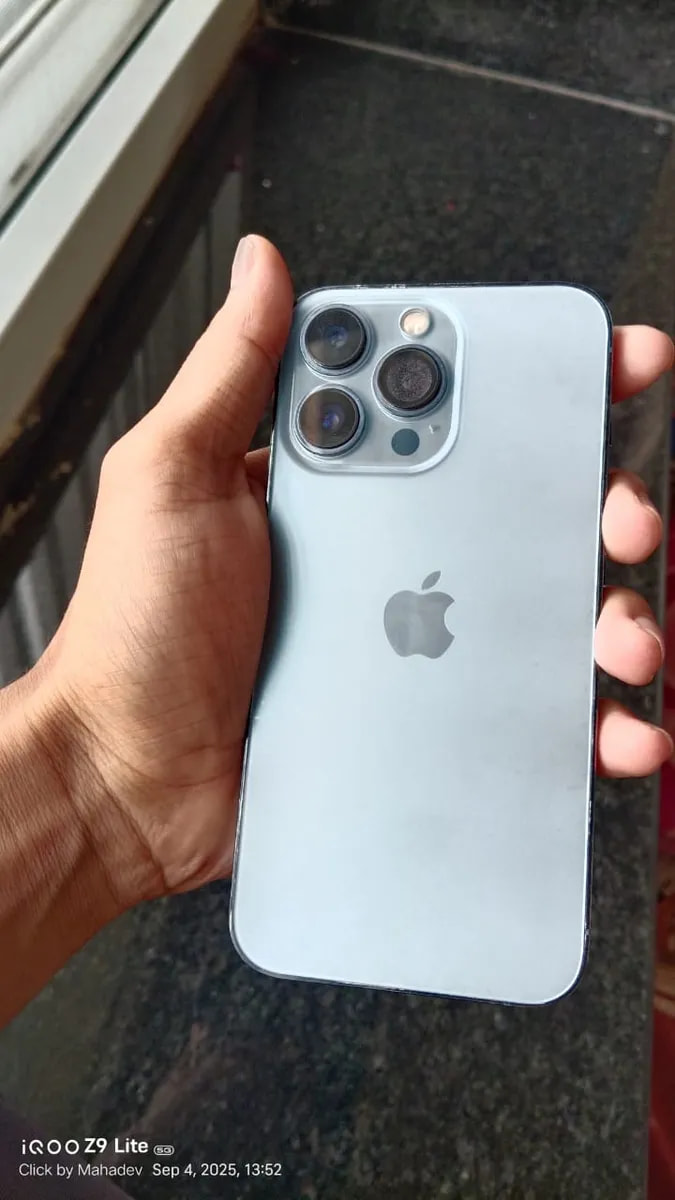 Apple iPhone 13 Pro