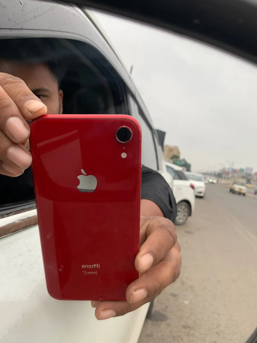 Apple iPhone XR