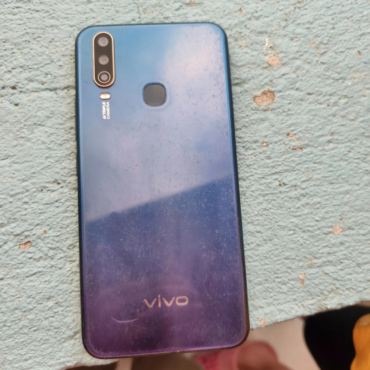 vivo Y17