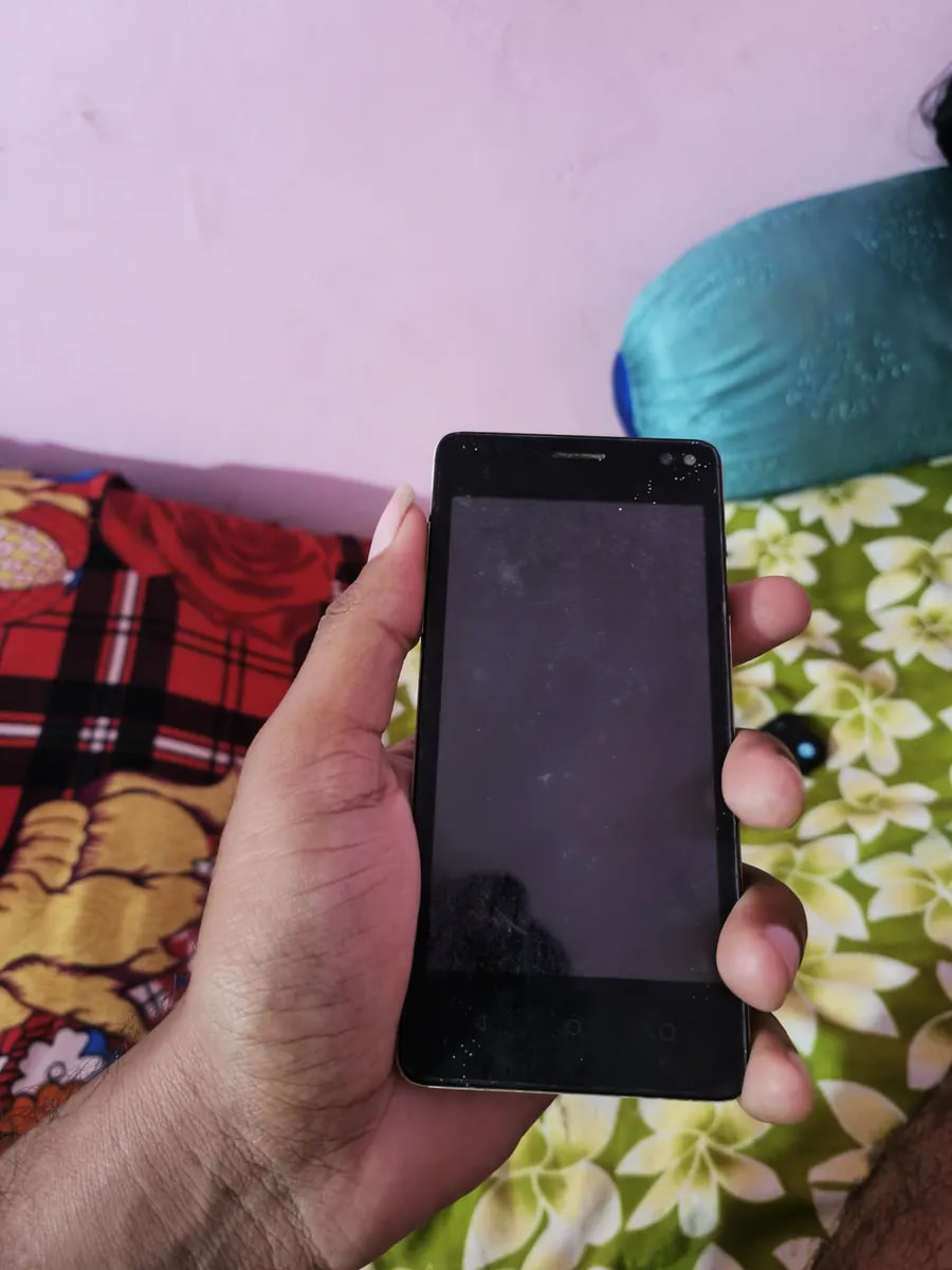 Karbonn Titanium Octane