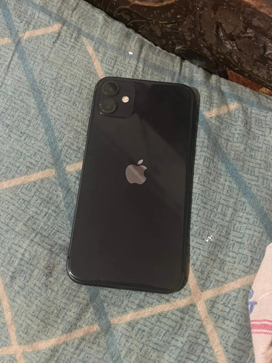 Apple iPhone 11