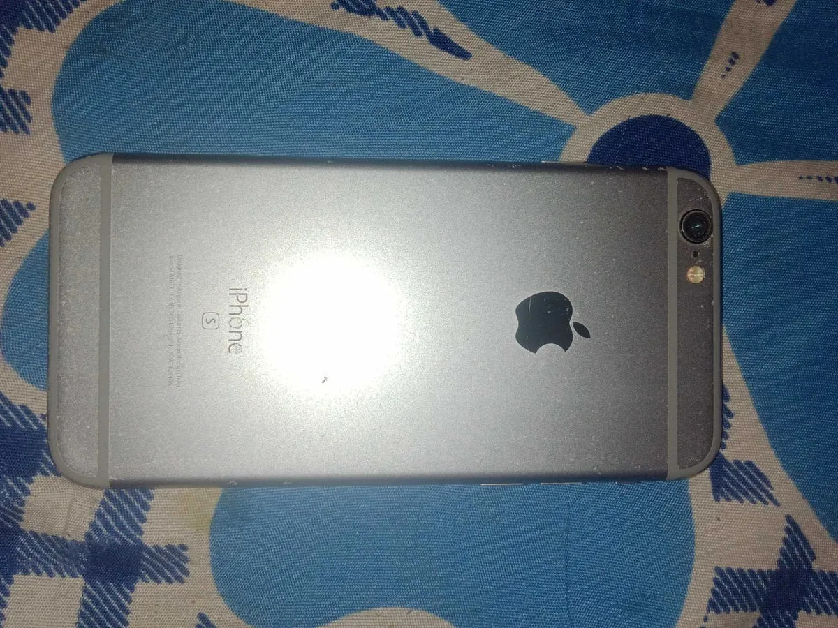 Apple iPhone 6s