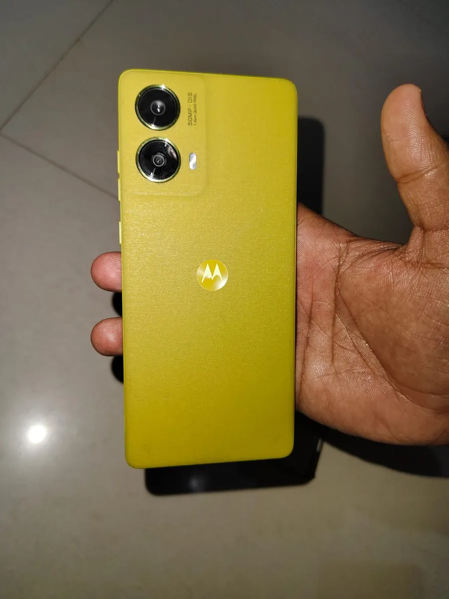 Motorola Moto G85