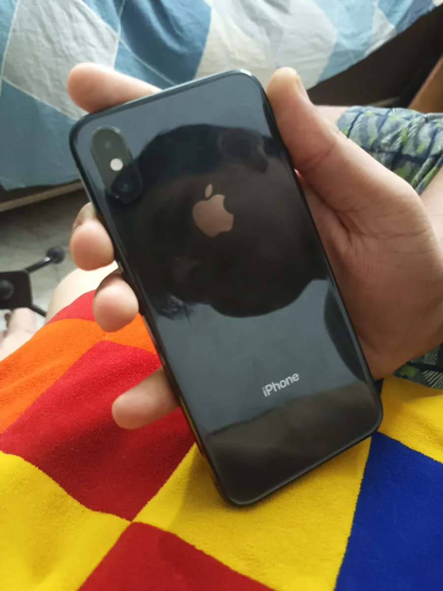 Apple iPhone XS