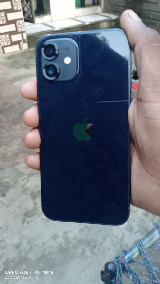 Apple iPhone 12 mini