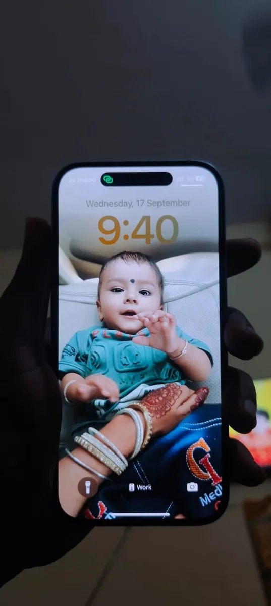 Apple iPhone 15