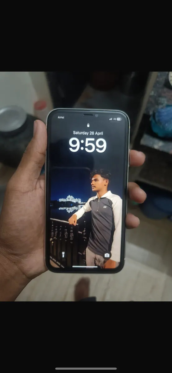 Apple iPhone 11