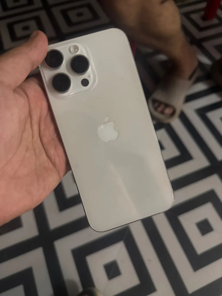 Apple iPhone 15 Pro