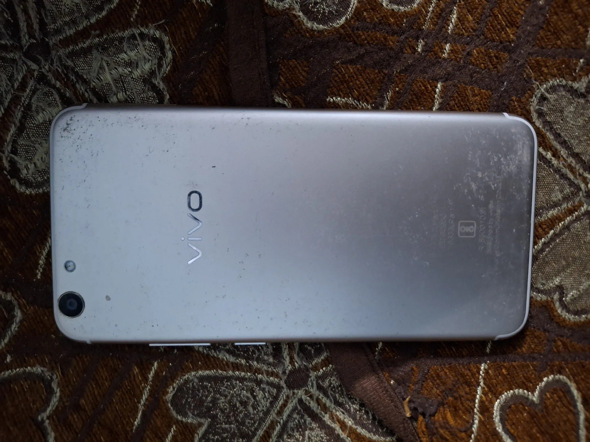 vivo Y69