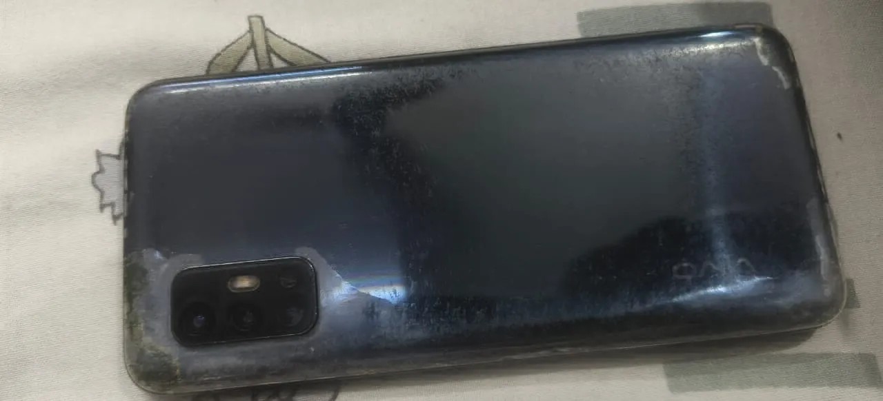 vivo V17