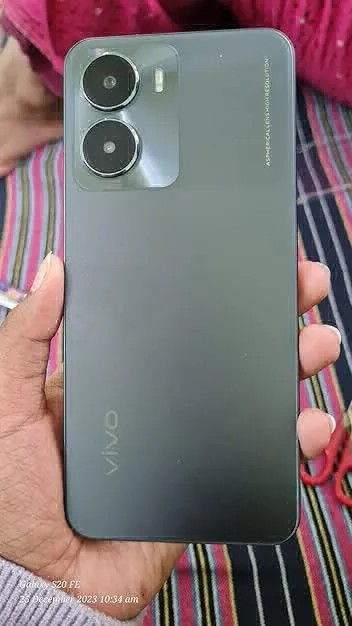vivo Y56