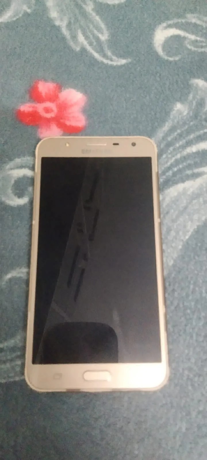 Samsung Galaxy J7 Nxt