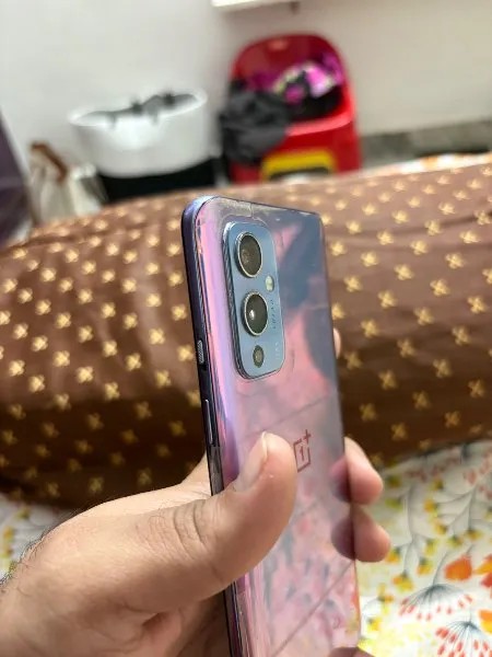 OnePlus 9