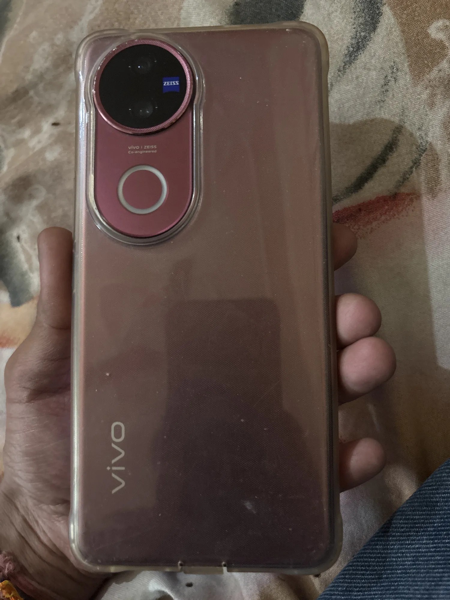 vivo V50